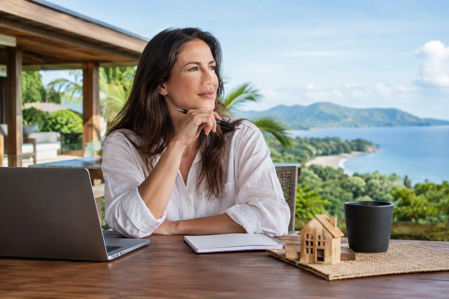 Should Foreign Buyers Buy Personally or Through an SRL?